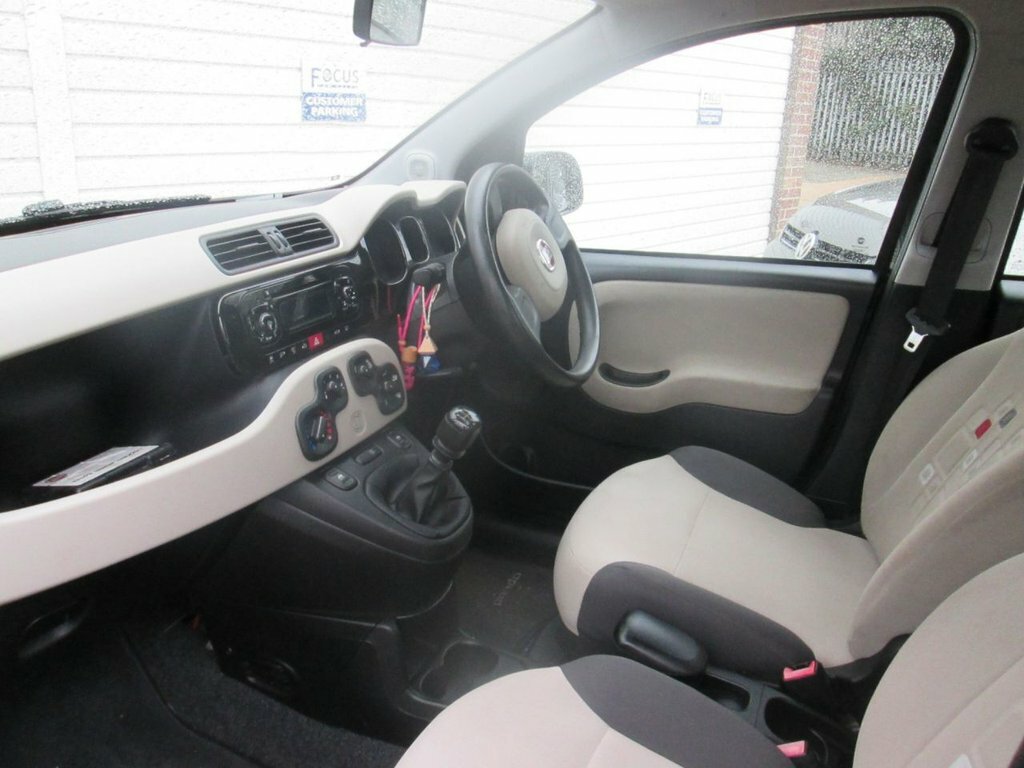 Fiat Panda 1.2L Lounge Black #4