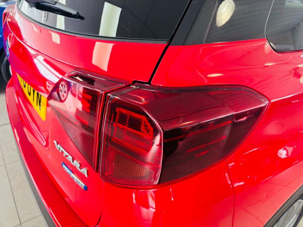 Suzuki Vitara  Silver #37