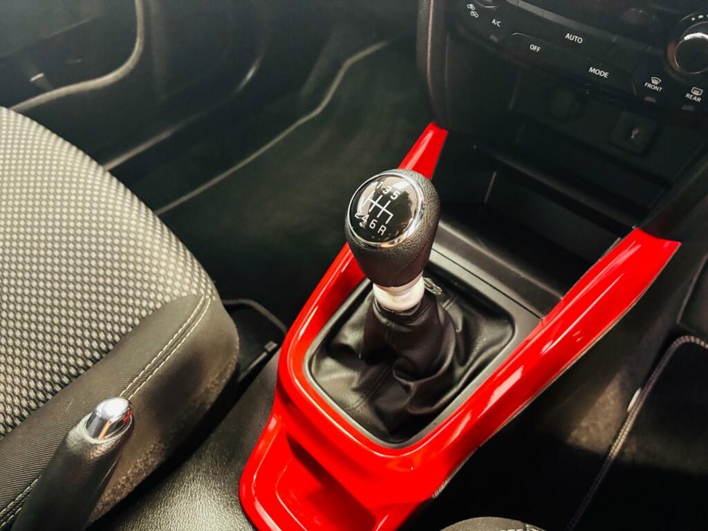Suzuki Vitara  Silver #19