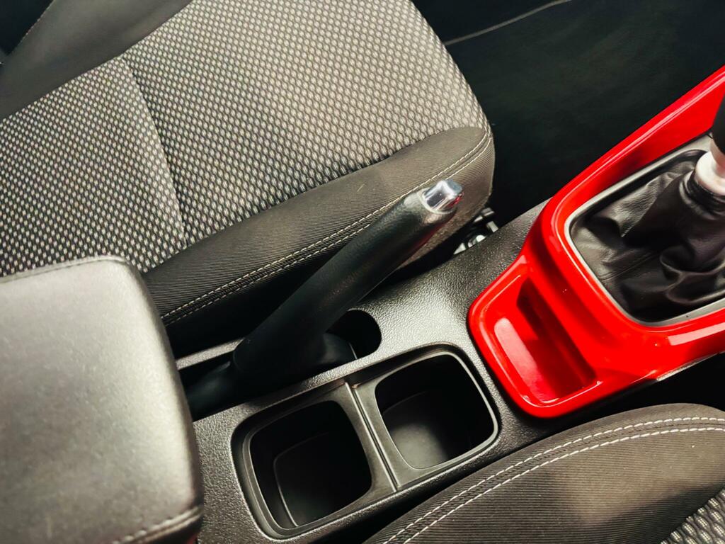 Suzuki Vitara  Silver #18