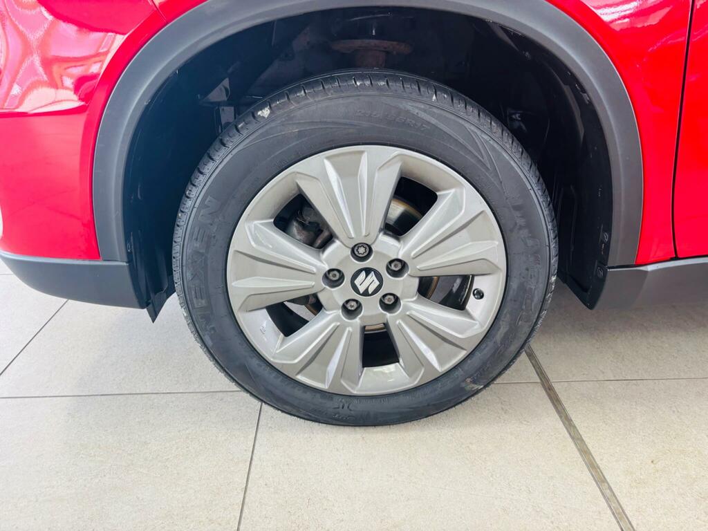 Suzuki Vitara  Silver #33