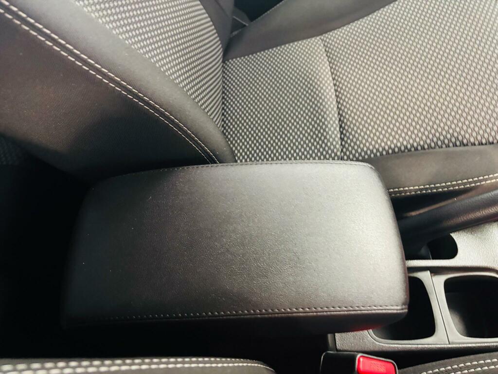 Suzuki Vitara  Silver #21