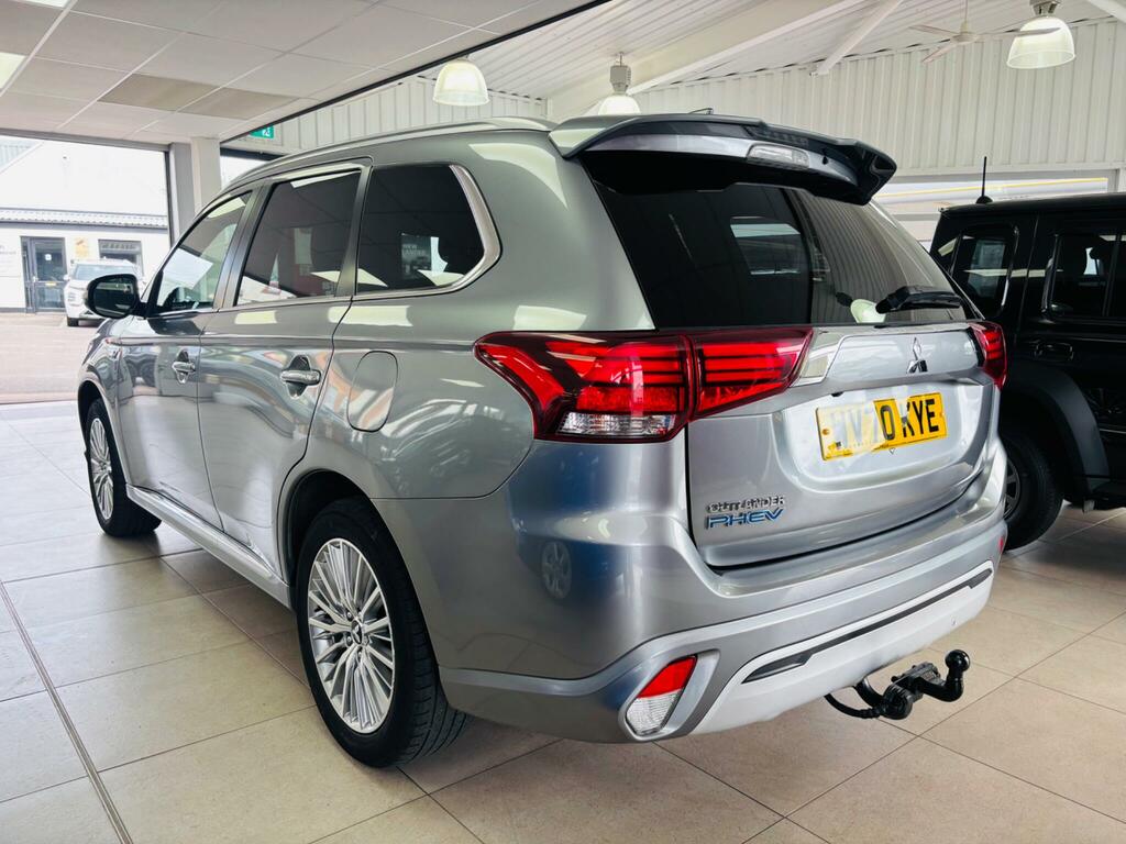 Mitsubishi Outlander 2.4H Twinmotor 13.8Kwh Dynamic Cvt 4Wd Euro 6 Ss Grey #6