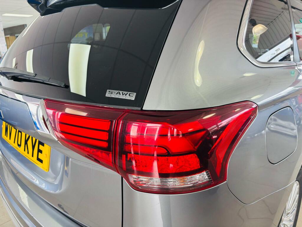 Mitsubishi Outlander Design Grey #24