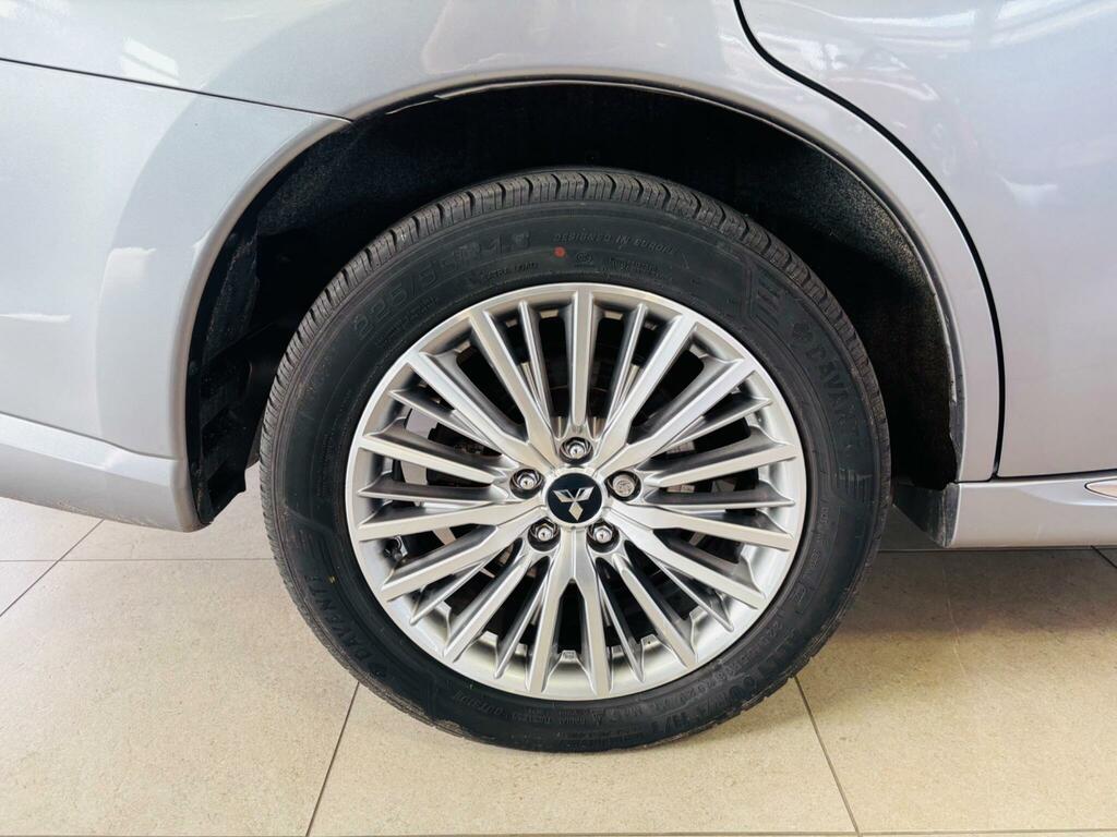 Mitsubishi Outlander Design Grey #21