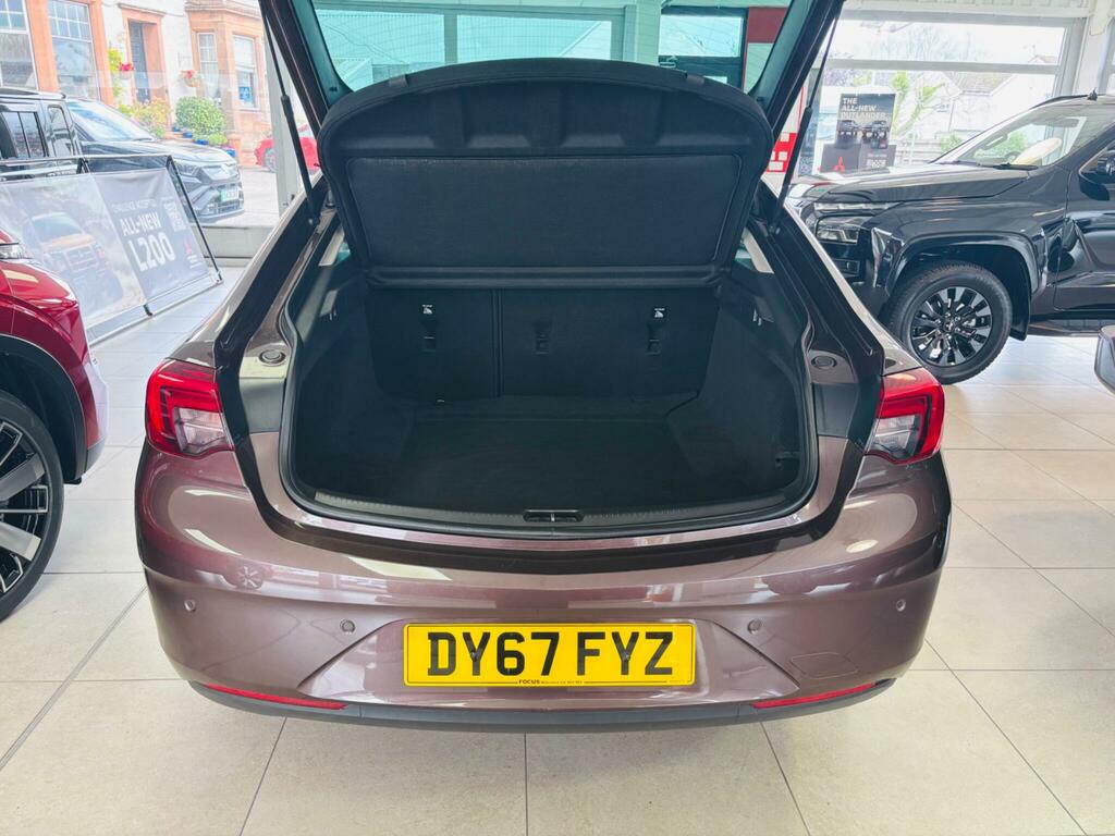 Vauxhall Insignia 1.6 Turbo D Ecotec 136 Tech Line Nav Black #23