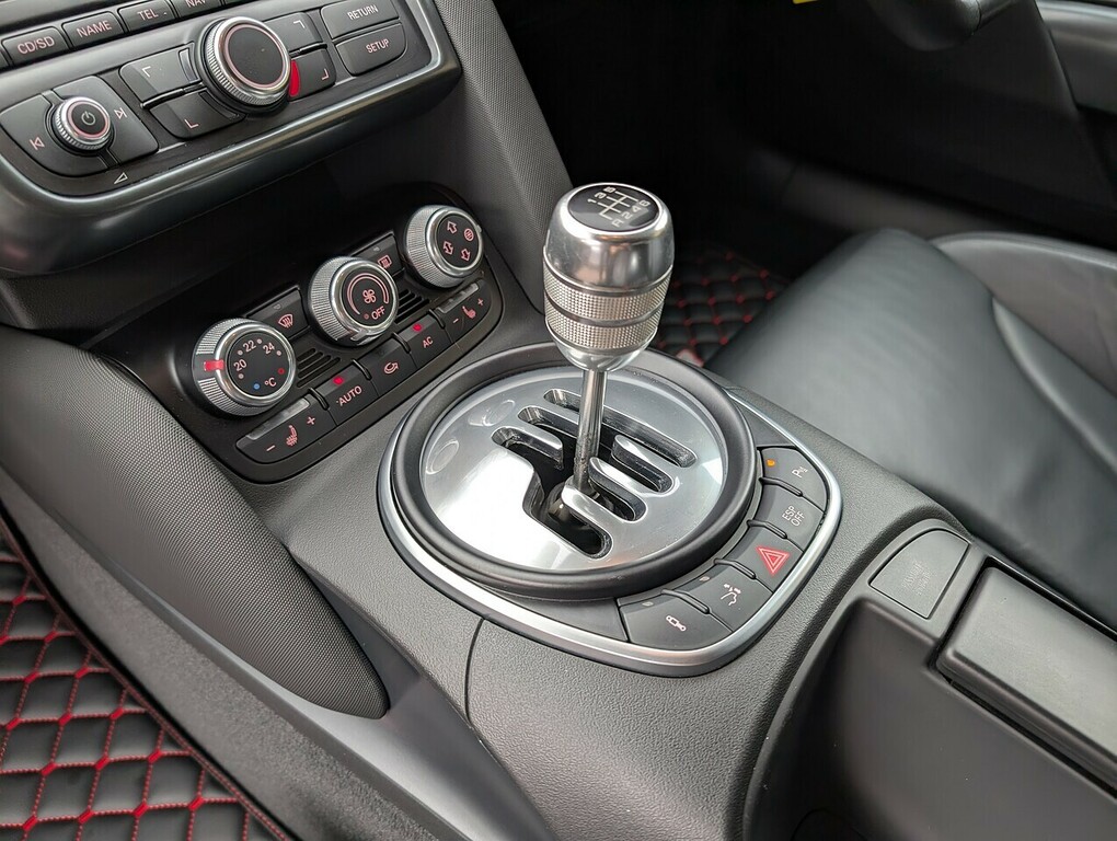 Audi R8 4.2 Fsi V8 Coupe Quattro Euro 4 Silver #2