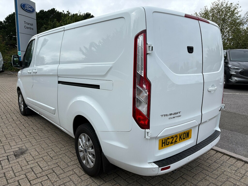 Ford Transit Custom 2.0 Ecoblue 130Ps Low Roof Limited Van HG22KOW White #5