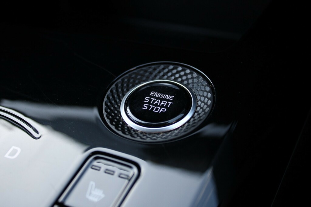Kia Niro Niro 4 Phev White #34