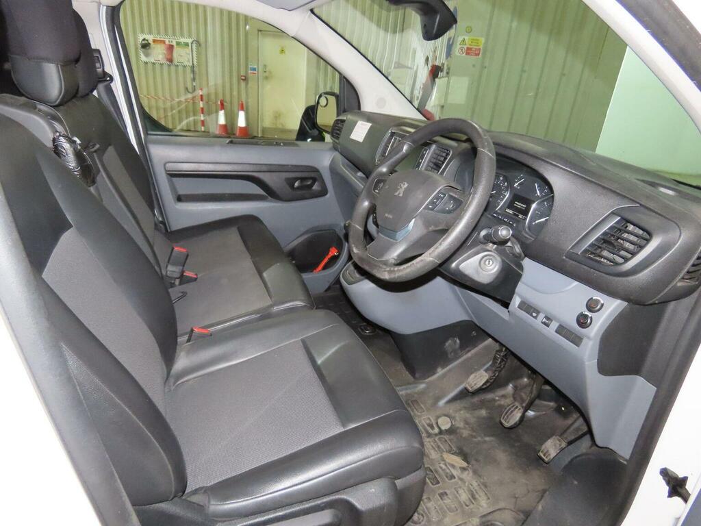 Peugeot Expert 2.0 Bluehdi 1400 Professional Standard Panel Van M White #6