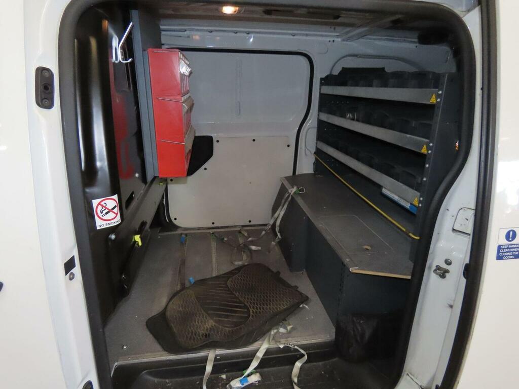Peugeot Expert Mpv Blue #9
