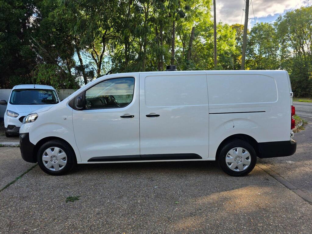 Vauxhall Vivaro 1.5 Turbo D 2900 Dynamic L2 H1 Euro 6 Ss 6Dr White #6