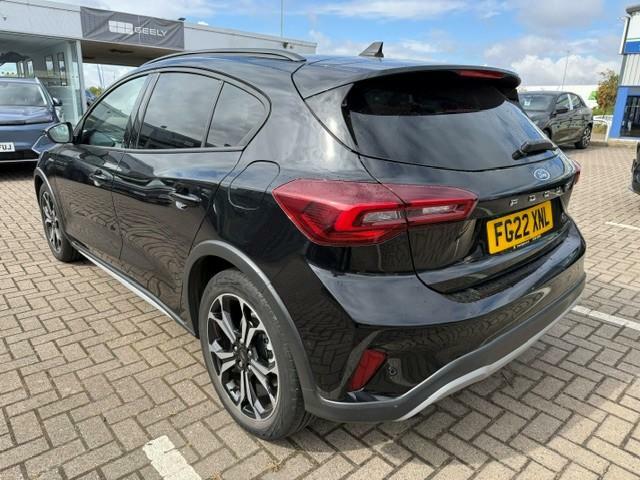 Ford Focus 1.0T Ecoboost Active X Vignale Hatchback Petro FG22XNL Black #5