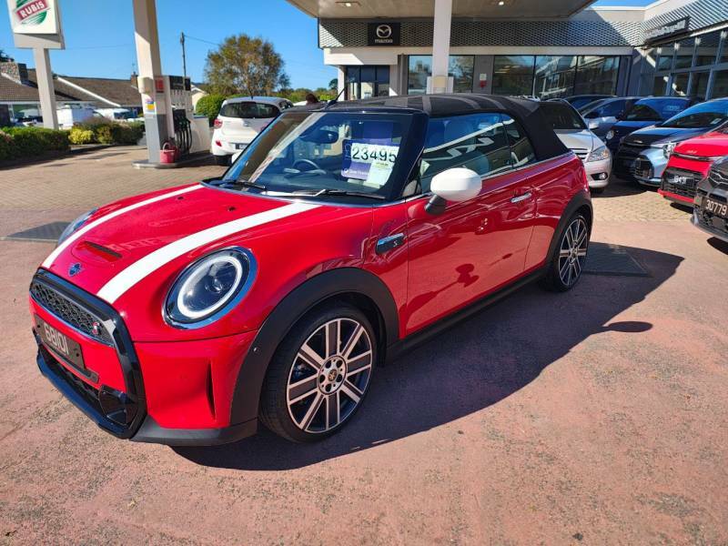 Mini Convertible Cooper S Exclusive Red #2