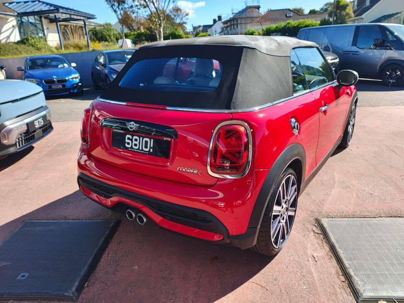 Mini Convertible Cooper S Exclusive Red #4