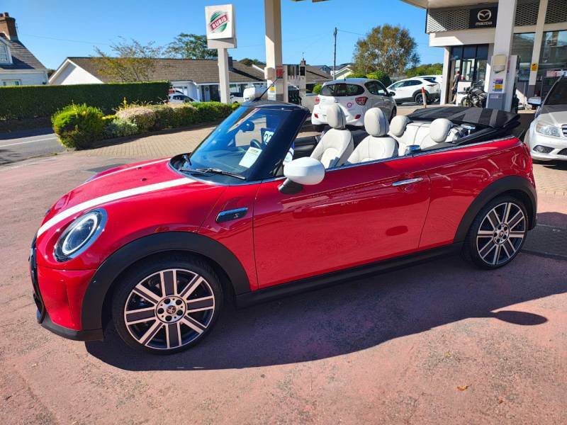 Mini Convertible Cooper S Exclusive Red #5