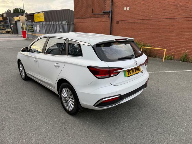 MG MG5 52.5kwh-excite-auto-5dr White #4