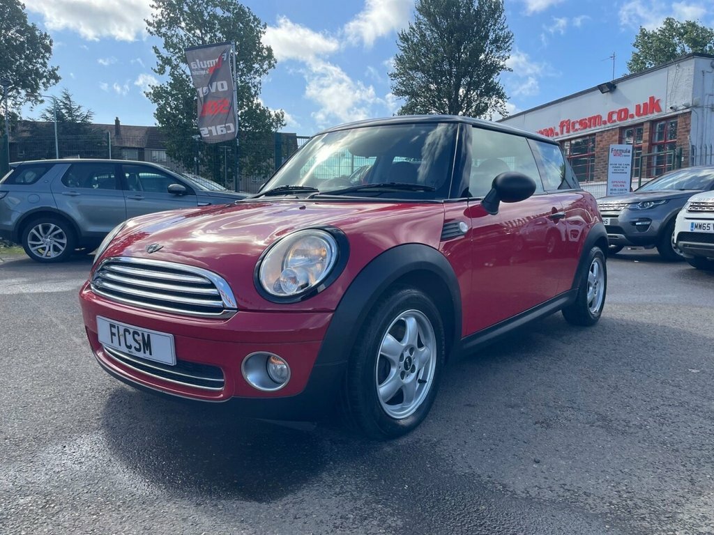 Mini Hatch 1.6L One Red #3