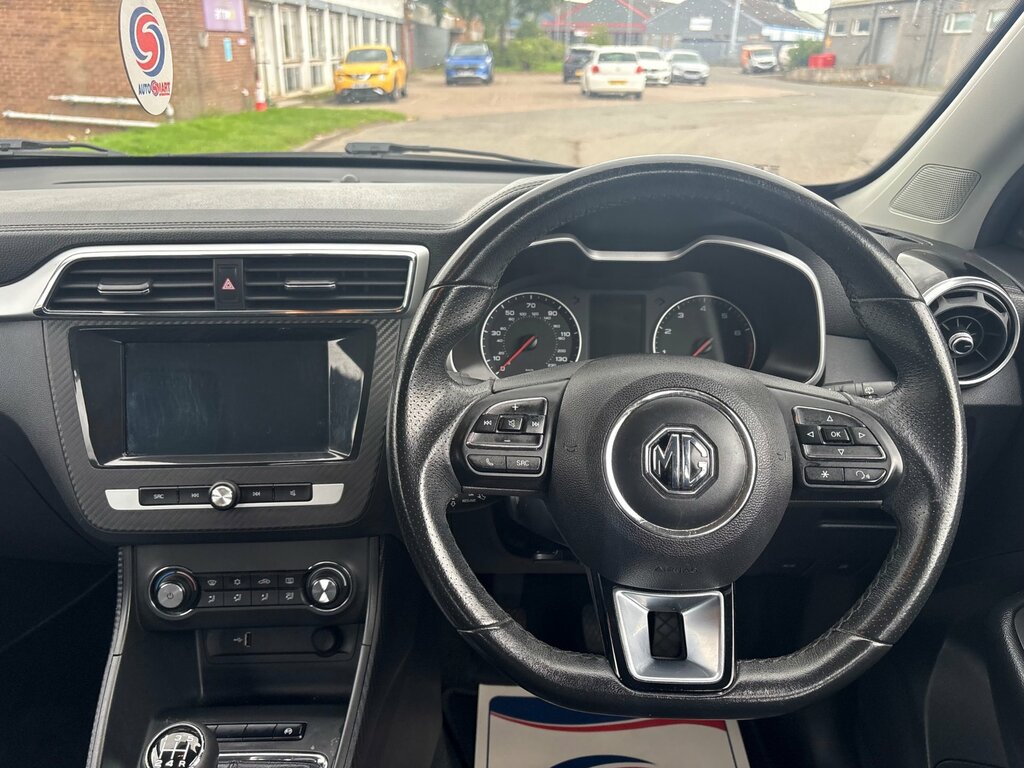 MG ZS 1.0T Gdi Excite Dct Black #8