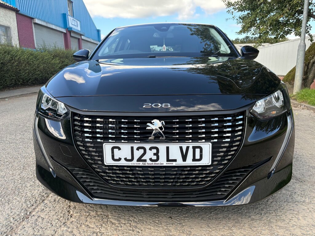 Peugeot 208 1.2 Puretech Allure Premium Hatchback Black #2