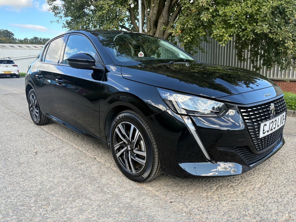 Peugeot 208 1.2 Puretech Allure Premium Hatchback Black