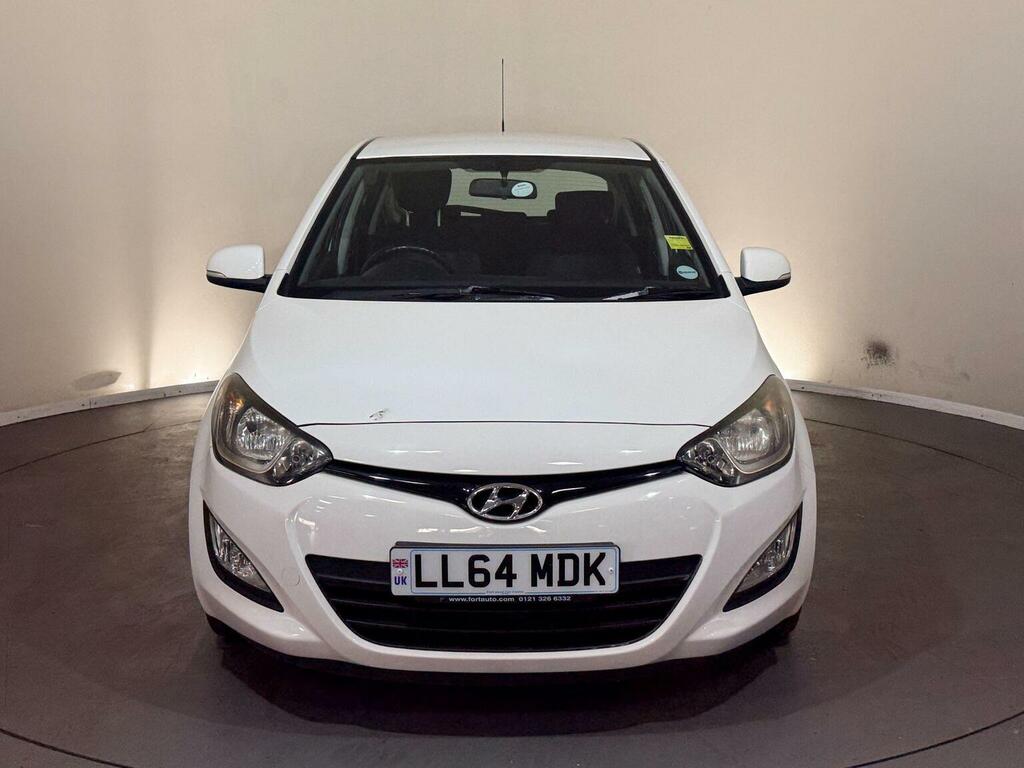 Hyundai I20 Hatchback 1.2 Active Euro 5 201464 LL64MDK White #2