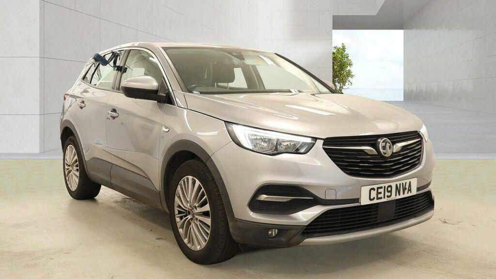 Vauxhall Grandland X Suv 1.2 Turbo Tech Line Nav Euro 6 Ss 2019 Grey