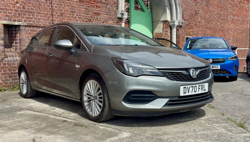 Vauxhall Astra Hatchback Grey #3