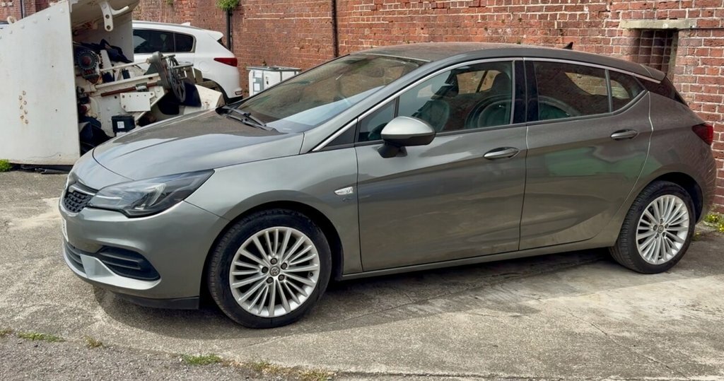 Vauxhall Astra Hatchback Grey #6
