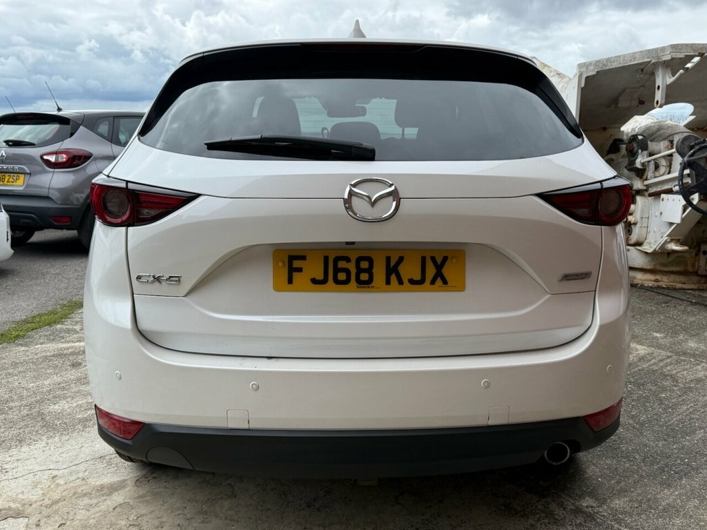Mazda CX-5 2.2L Sport Nav White #4