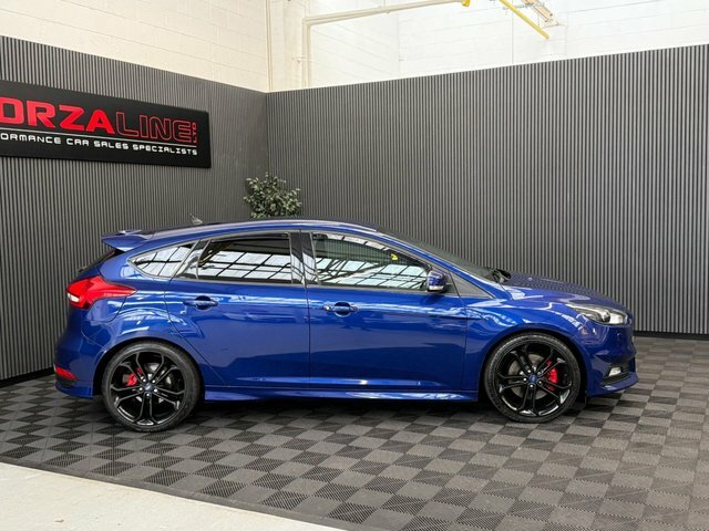 Ford Focus 2017 2.0T Ecoboost St-3 Hatchback Manua Blue