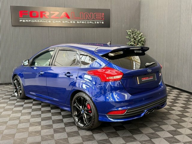 Ford Focus 2017 2.0T Ecoboost St-3 Hatchback Manua Blue #6