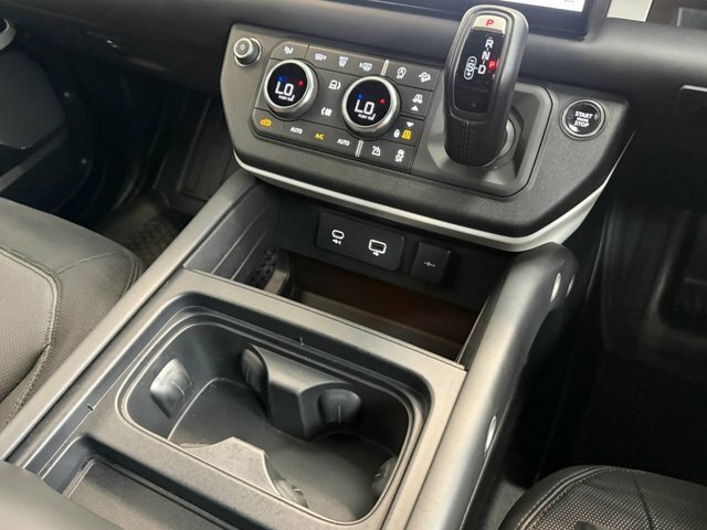 Land Rover Defender 110 D300 X-dynamic Hse Eiger Grey Grey #24