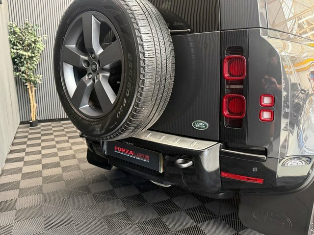 Land Rover Defender 110 D300 X-dynamic Hse Eiger Grey Grey #51