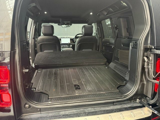 Land Rover Defender 110 D300 X-dynamic Hse Eiger Grey Grey #34