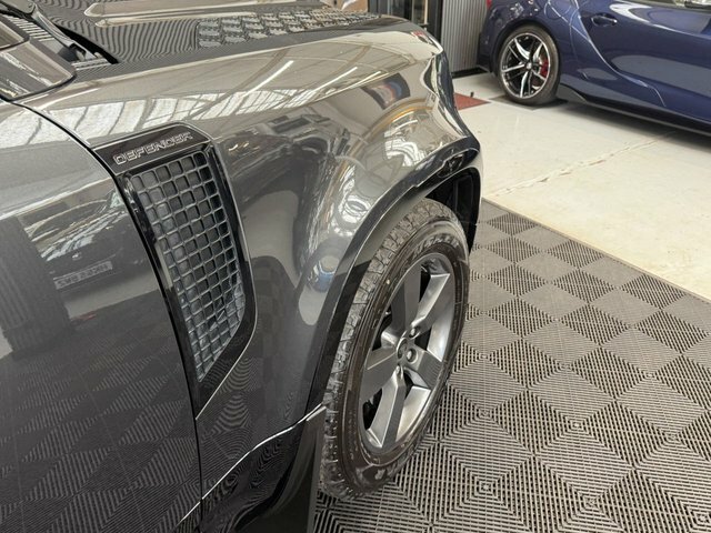 Land Rover Defender 110 D300 X-dynamic Hse Eiger Grey Grey #54