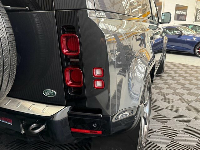 Land Rover Defender 110 D300 X-dynamic Hse Eiger Grey Grey #52