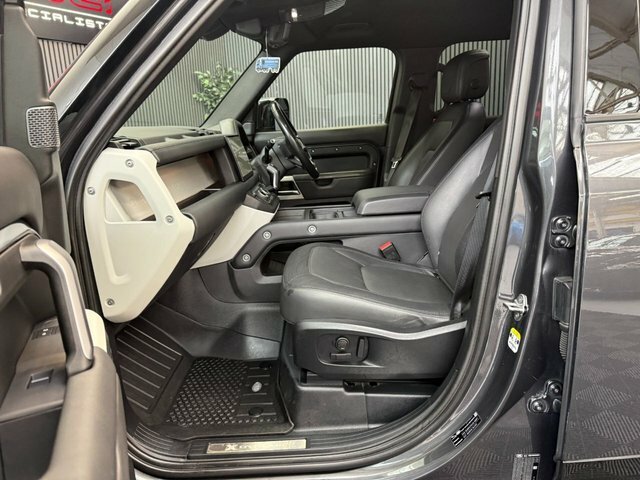 Land Rover Defender 110 D300 X-dynamic Hse Eiger Grey Grey #37