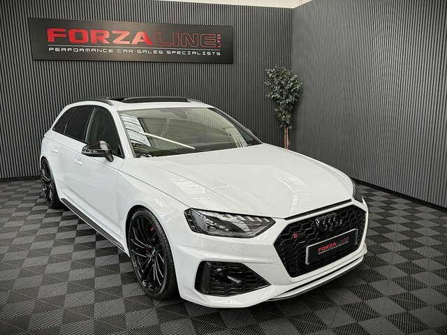 Audi RS4 Avant 2020 2.9 Tfsi V6 Carbon Black Estate Ti White #2