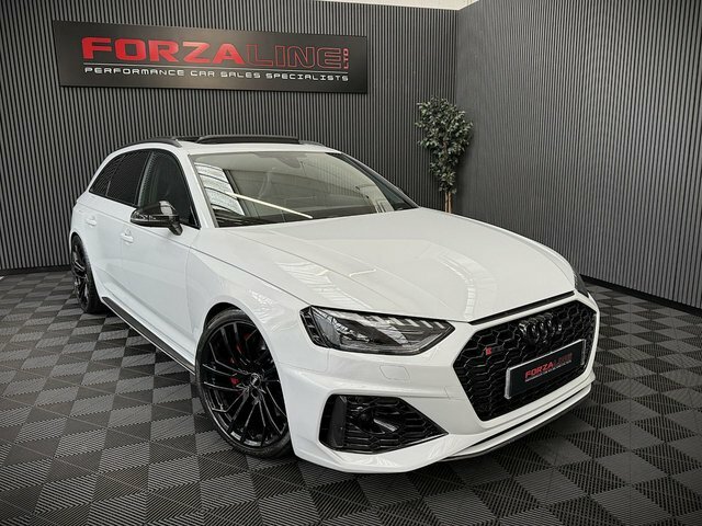 Audi RS4 Avant 2020 2.9 Tfsi V6 Carbon Black Estate Ti White