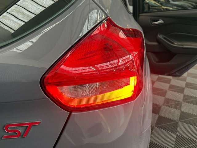 Ford Focus Hatchback 1.5 Tdci Zetec S Euro 6 Ss 2015 Black #72