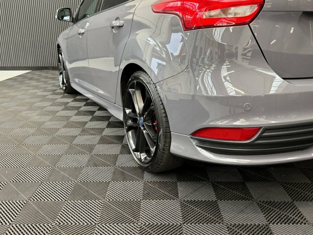 Ford Focus Hatchback 1.5 Tdci Zetec S Euro 6 Ss 2015 Black #74