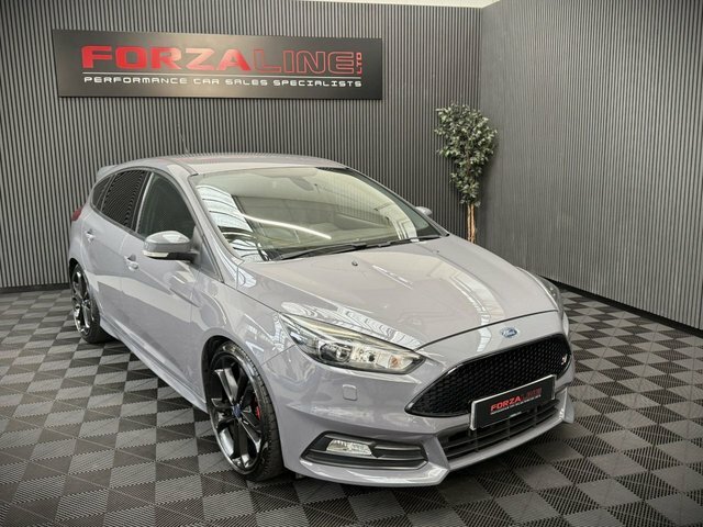 Ford Focus 2.0T Ecoboost St-3 Hatchback Eur Grey #2