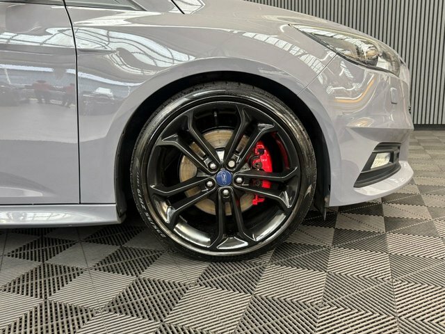 Ford Focus Hatchback 1.5 Tdci Zetec S Euro 6 Ss 2015 Black #59