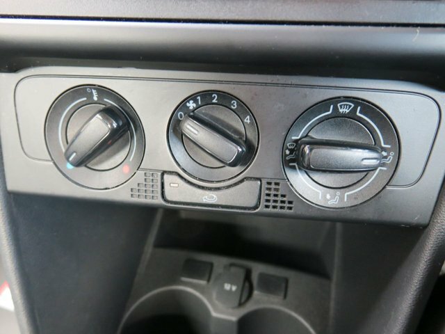 Volkswagen Polo Blue #20