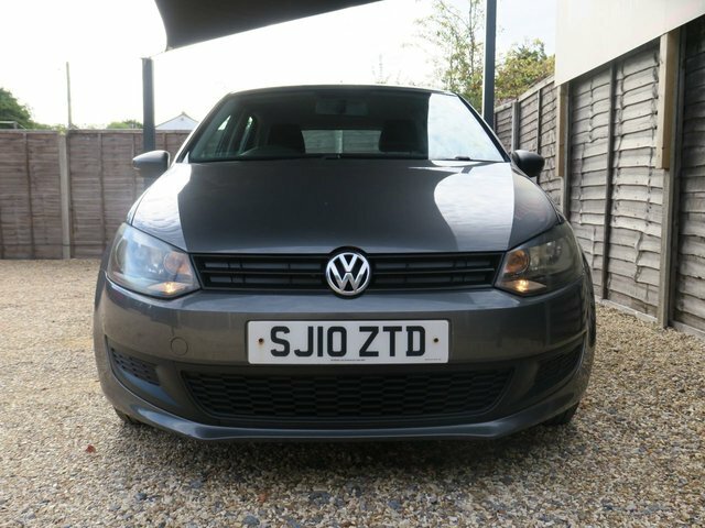 Volkswagen Polo Blue #8