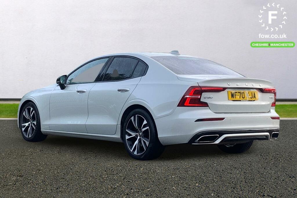 Volvo S60 2.0 T5 R Design Plus Gold #2