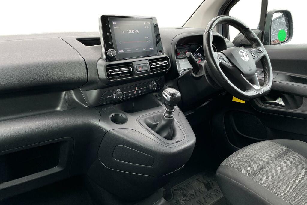 Vauxhall Combo Life 1.5 Turbo D Se Blue #4