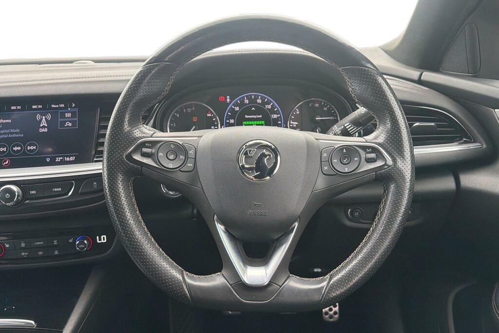 Vauxhall Insignia 2.0 Turbo D 174 Ultimate Nav White #5