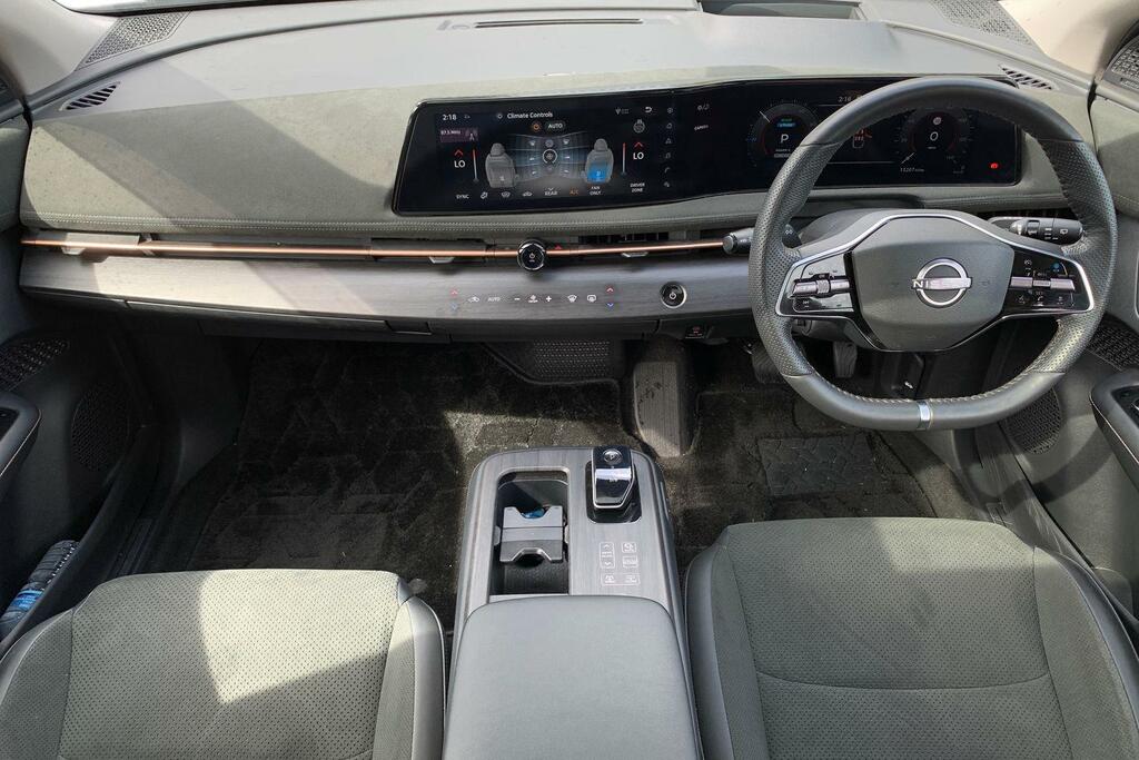 Nissan Ariya 225Kw Evolve 87Kwh 22Kwch E-4orce Green #3